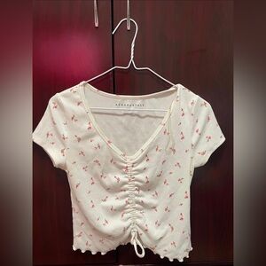 Aeropostale White Floral Women's Top
